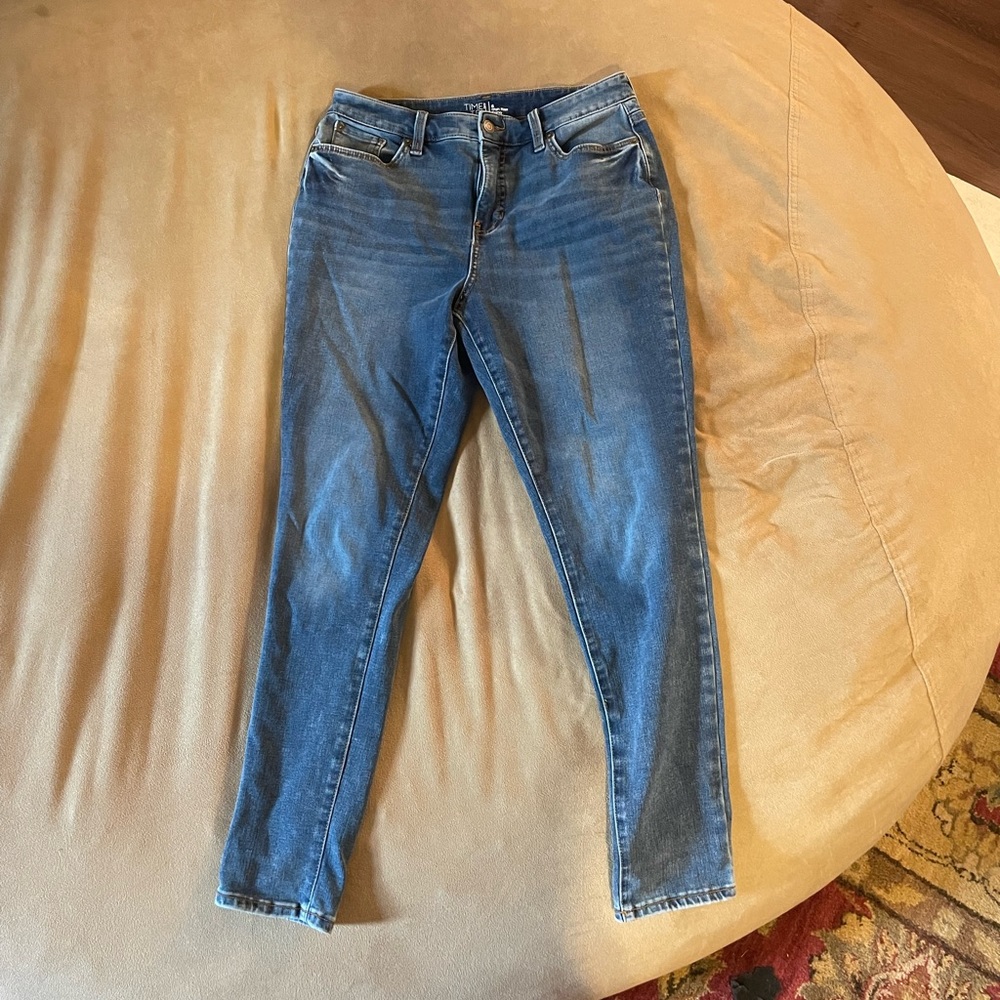 Time and Tru Skinny Jeans